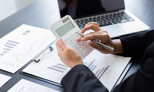 معرفی بهترین آموزشگاه سرمایه گذاری در بازارهای مالی