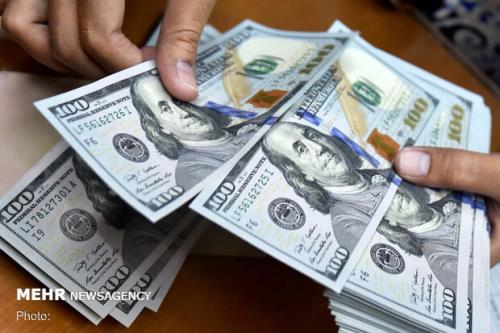 زریباف: ارز ترجیحی مشکل گشا نشد