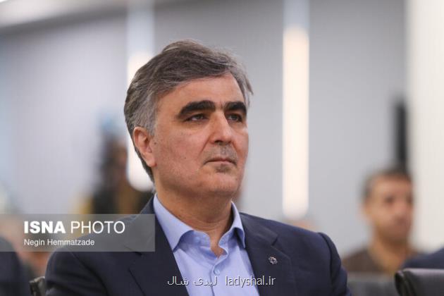 رئیس کل بانک مرکزی تهران را به مقصد مسکو ترک کرد