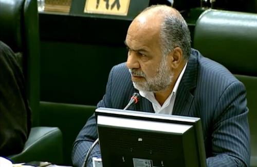 وزیر نیرو برای توضیح علت قطعی برق به مجلس بیاید