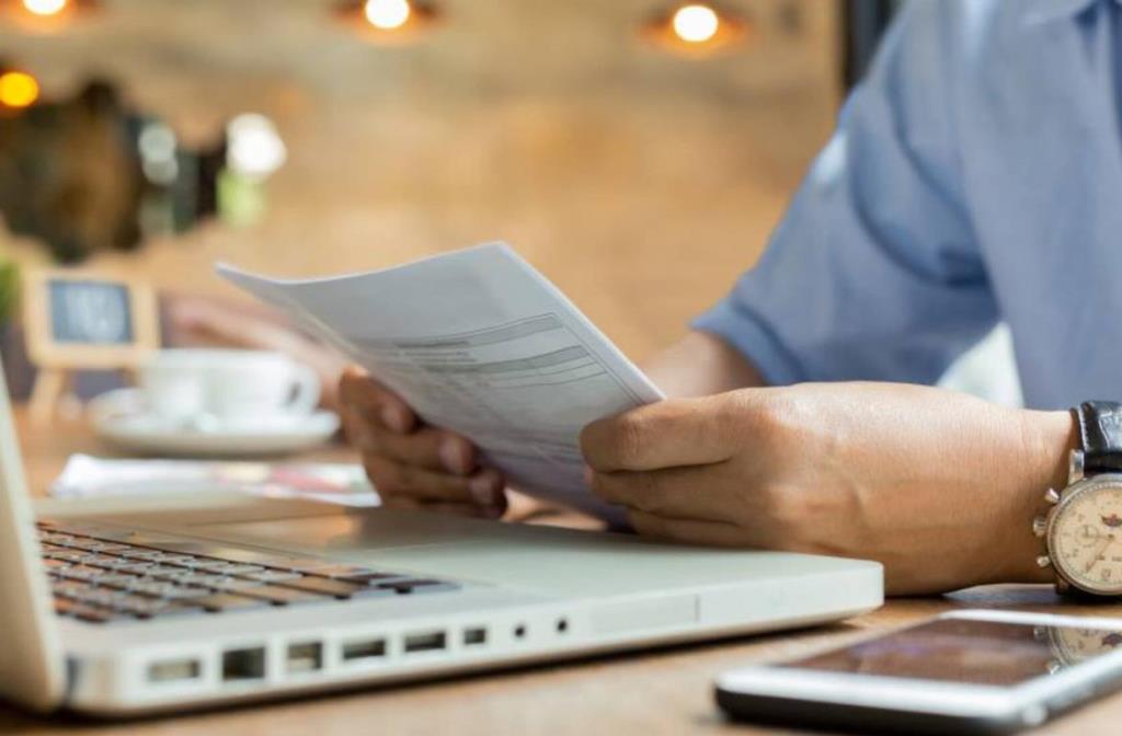 کاریابی آنلاین حرفه ای باش